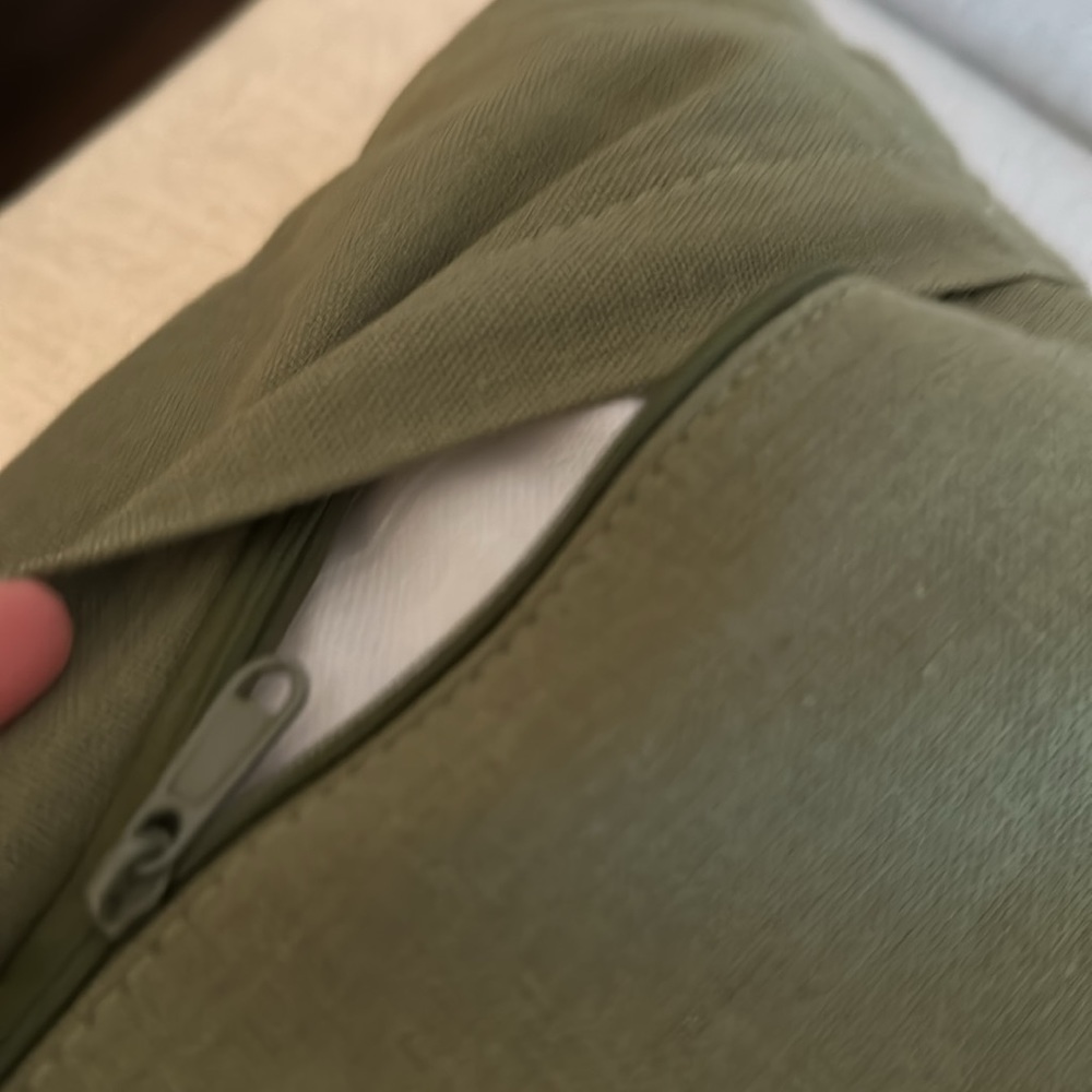 NWT Handwoven Plaid Pillow Green - Picture 5 of 6